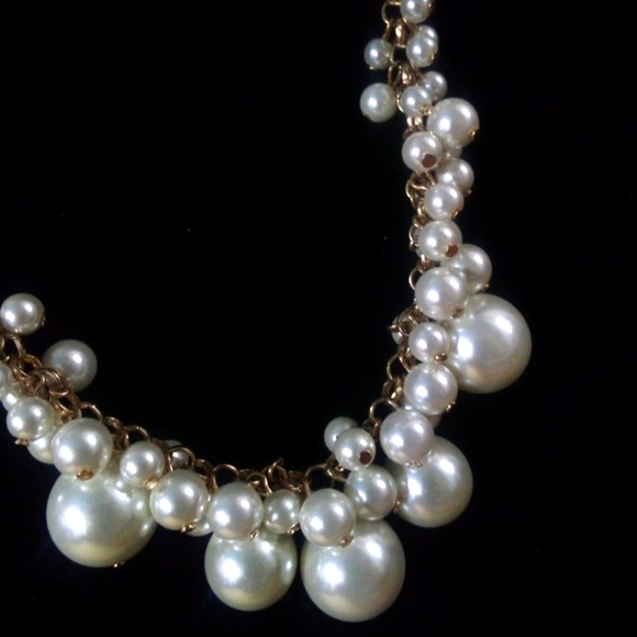 Gorgeous Vintage Pearl necklace multi size beads - Picture 2 of 3